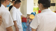 多学科专家团队进行联合查房